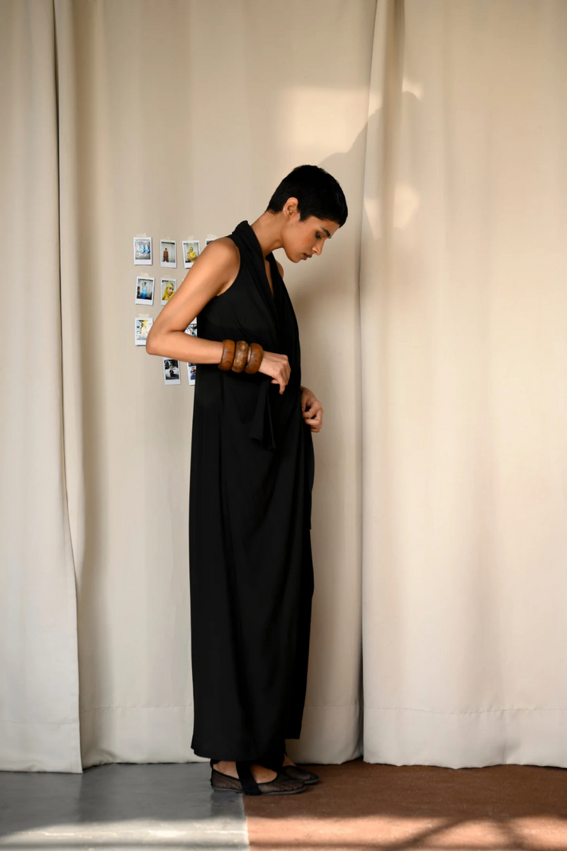 SOLANA COTTON KNOTTED DRESS 100% cotton Buy SOLANA COTTON KNOTTED DRESS from C&W | Dresses for Women by Ituvana in black color for women in Singapore