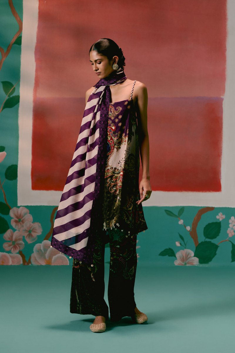 Olive & Purple Paisley Kurta Set Buy Olive & Purple Paisley Kurta Set from C&W | Kurta/Kurta Sets for Women by Label Mogra in olive color for women in Singapore