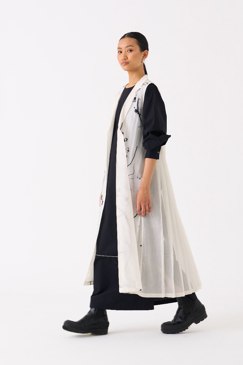 SLEEVELESS BACK PLEAT OVERLAY-BLACK FLORAL organza by THREE in black color for women in Singapore