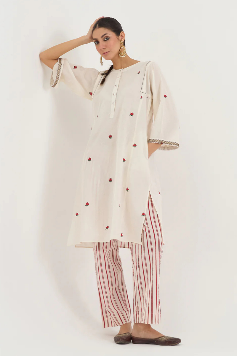 LOTUS SET 2 cotton by AAVIDI in white color for women in Singapore