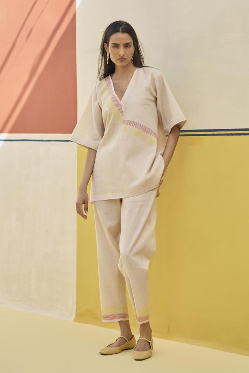 Moriko Border Linen Co-ord Set
- Sand linen by Manan in natural color for women in Singapore