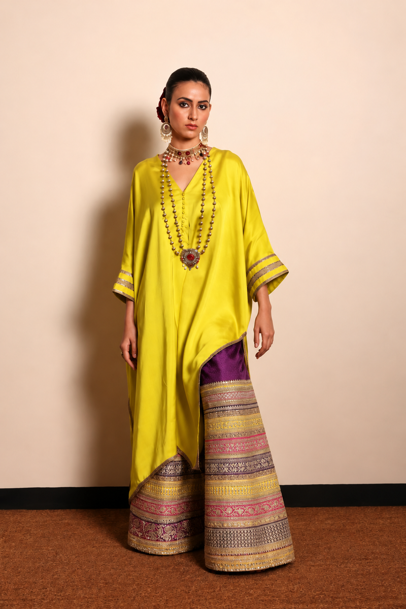 Multi Border Izhaar-(Lime Tunic / Aubergine Pants)-M/L