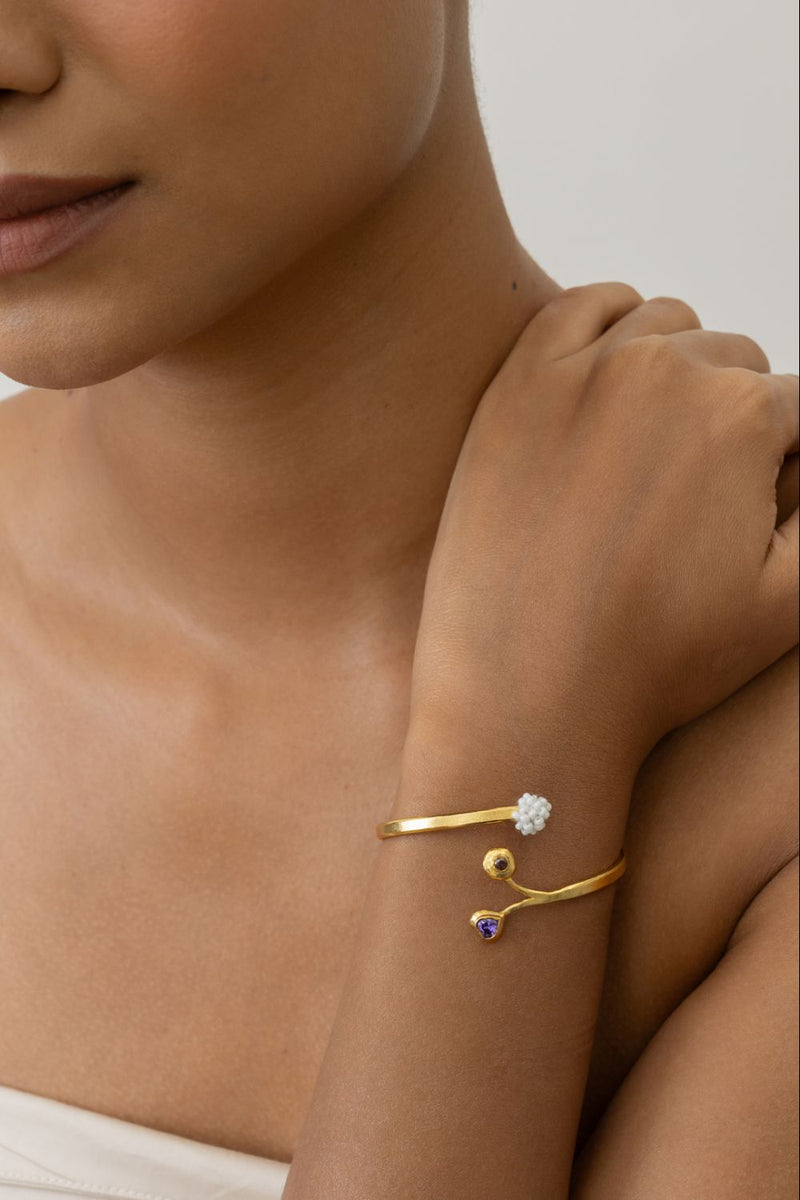 AC10G Stone Kada 18k gold plated on brass bangle and bracelet by Aarjavee for women in Singapore