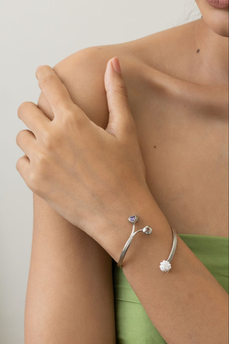 AC10S Stone Kada 18k gold plated on brass bangle and bracelet by Aarjavee for women in Singapore