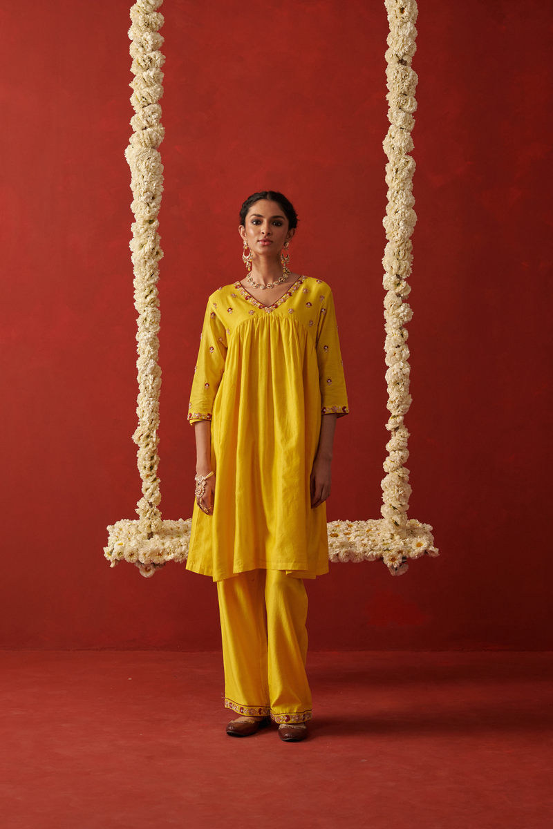 AFREEN & MAAHI KURTA & PANT