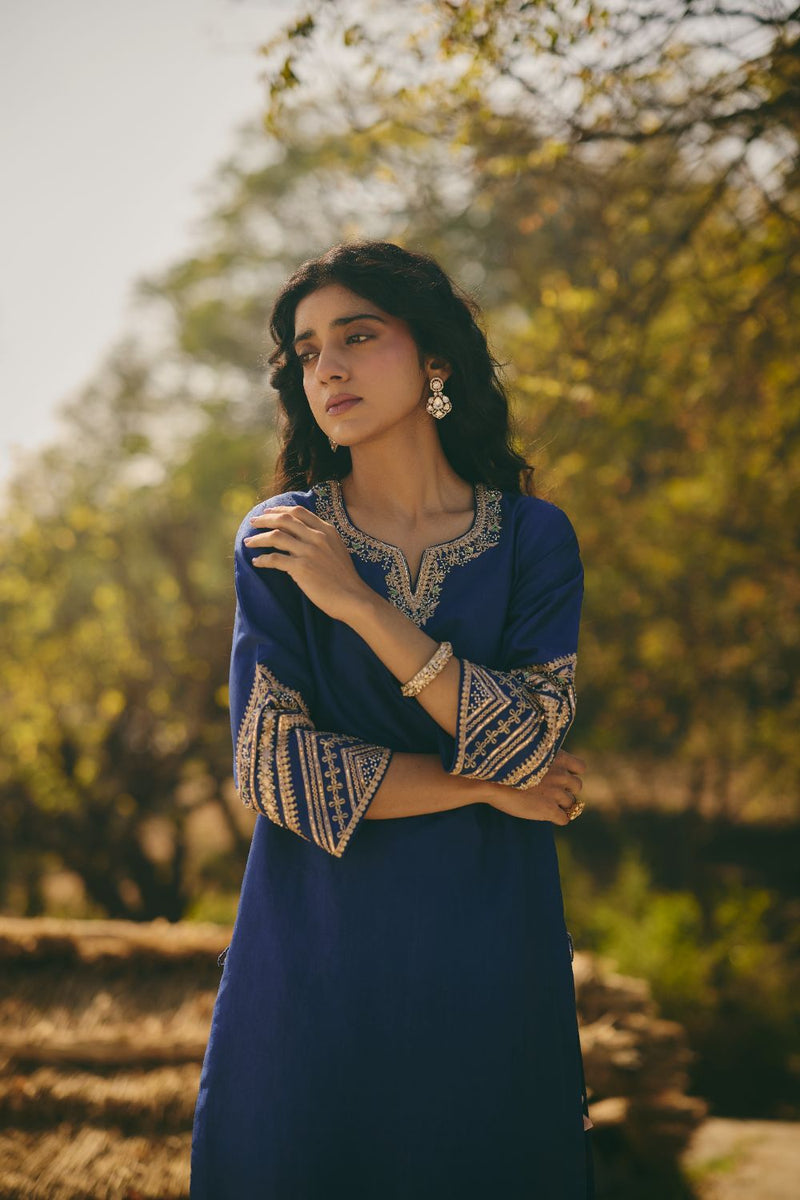 AMEERA & HOORAIN KURTA & PANT