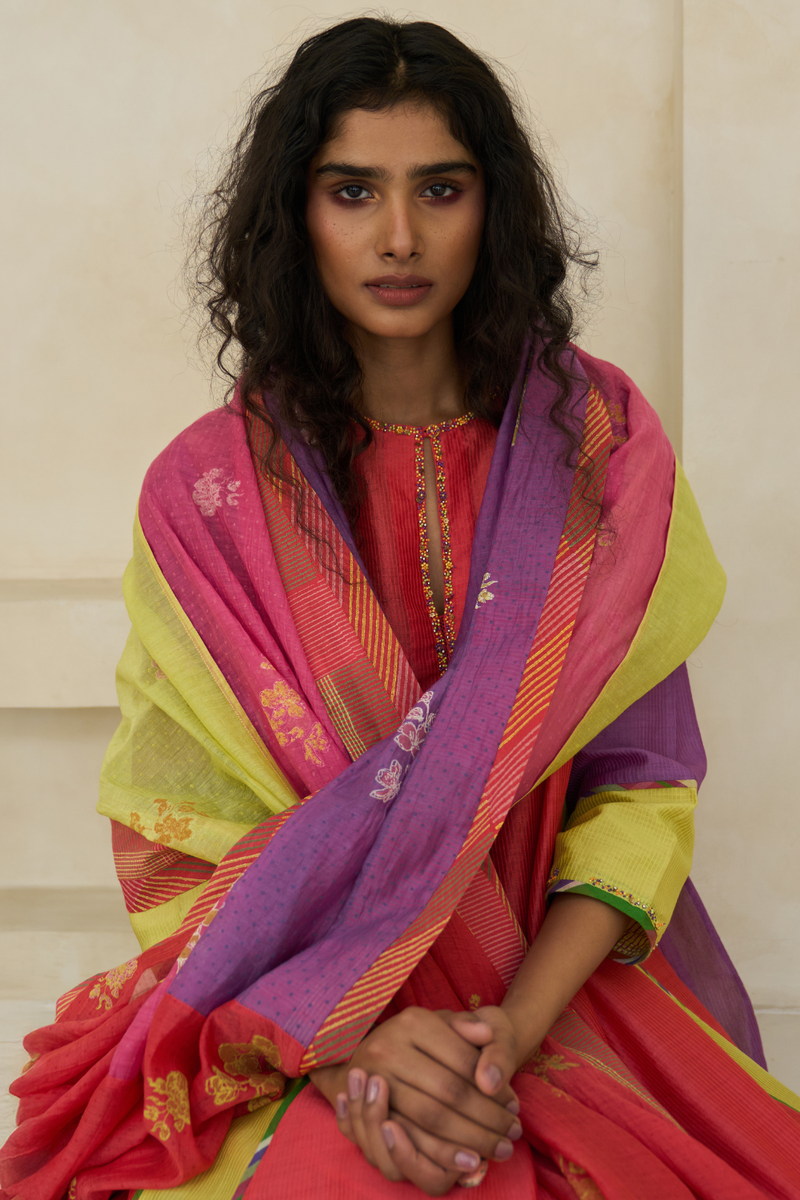 Amy Kurta cotton by SWATTI KAPOOR in red color for women in Singapore