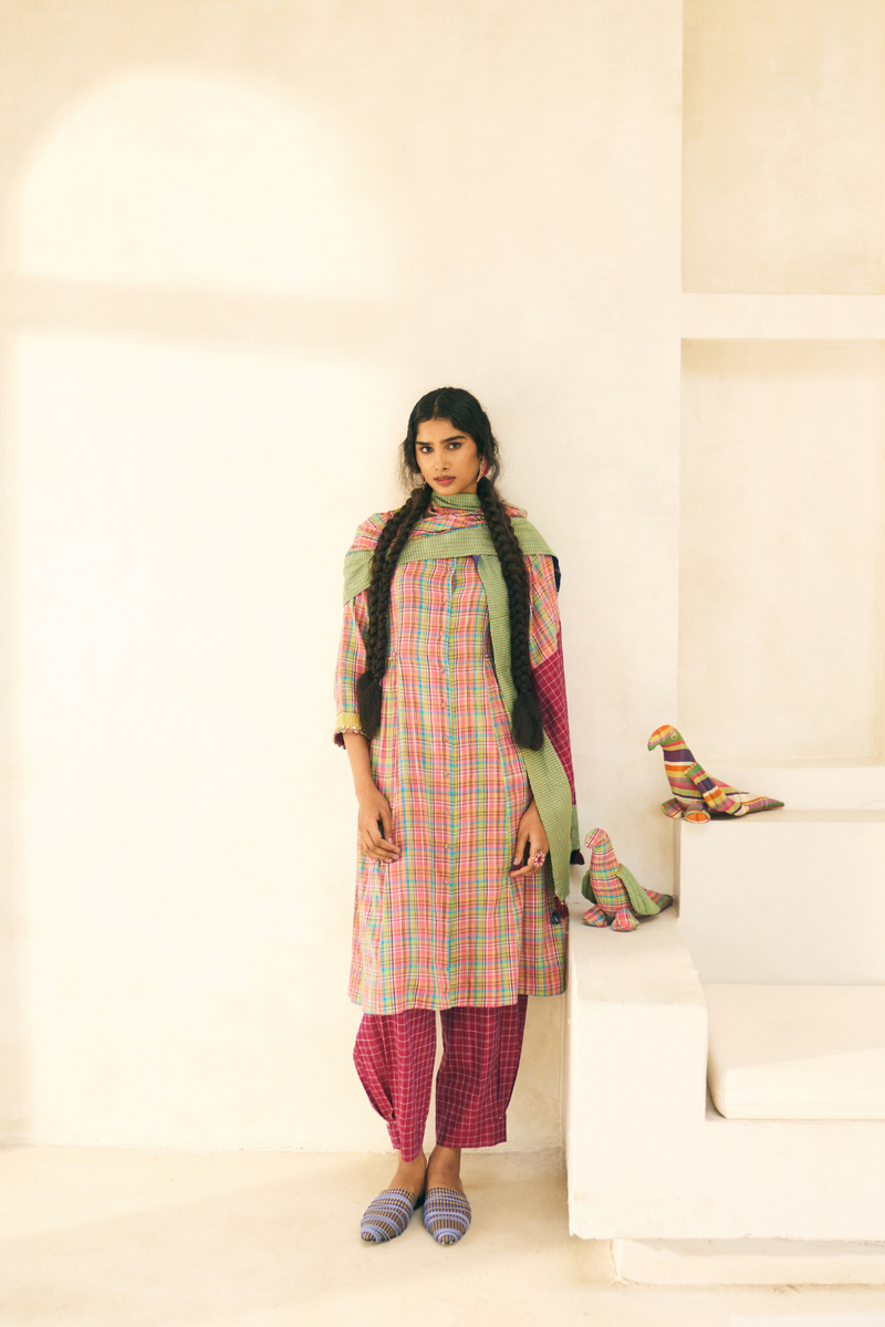 Aura Stole cotton by SWATTI KAPOOR in green color for women in Singapore