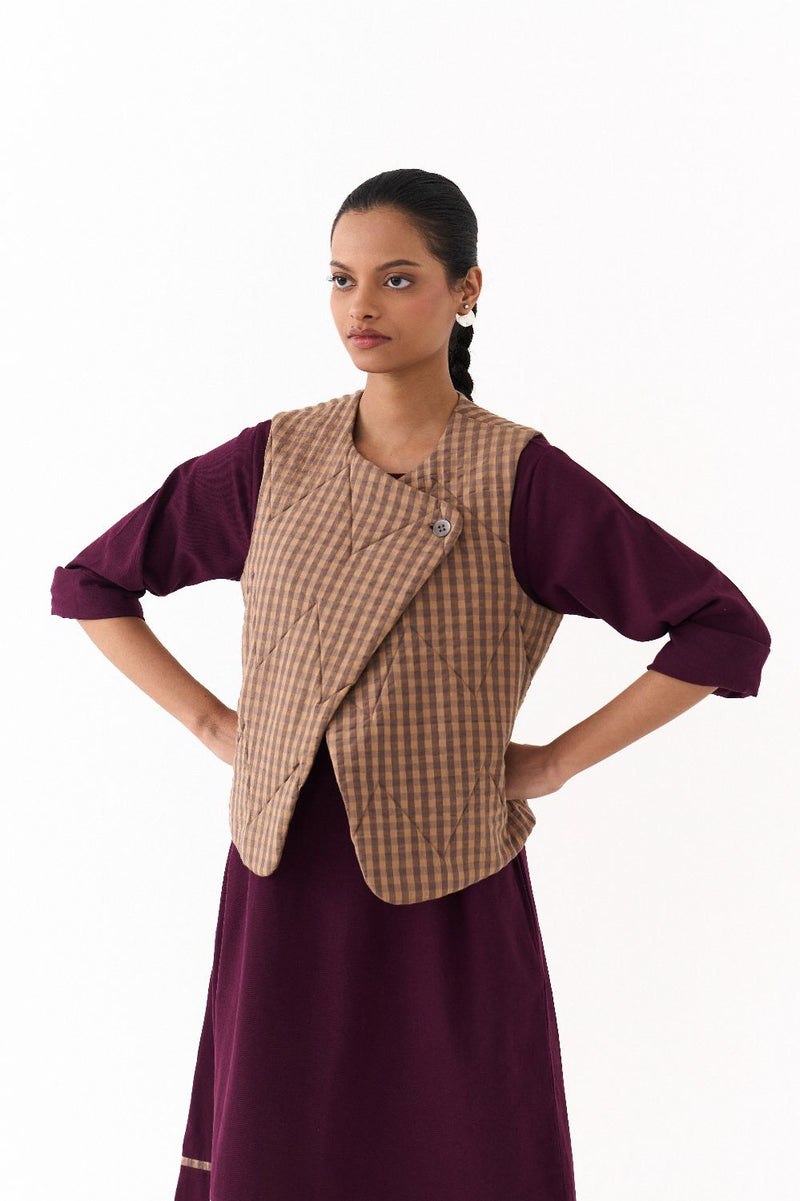 QUILTED VEST-CARAMEL mul by THREE for women in Singapore