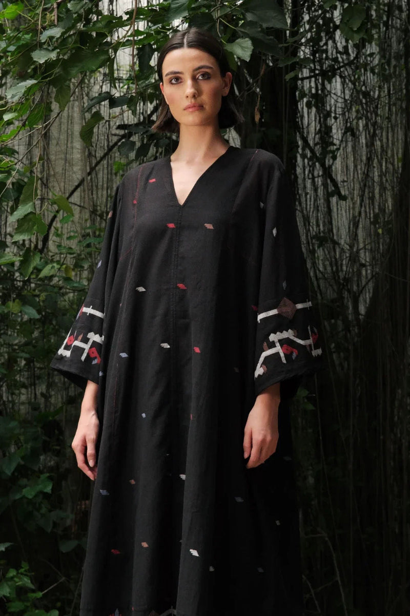 Aab e Rawan’ black Bengal muslin Jamdani tunic cotton jamdani kurta/kurta set by Malika Mathur in black for women in Singapore
