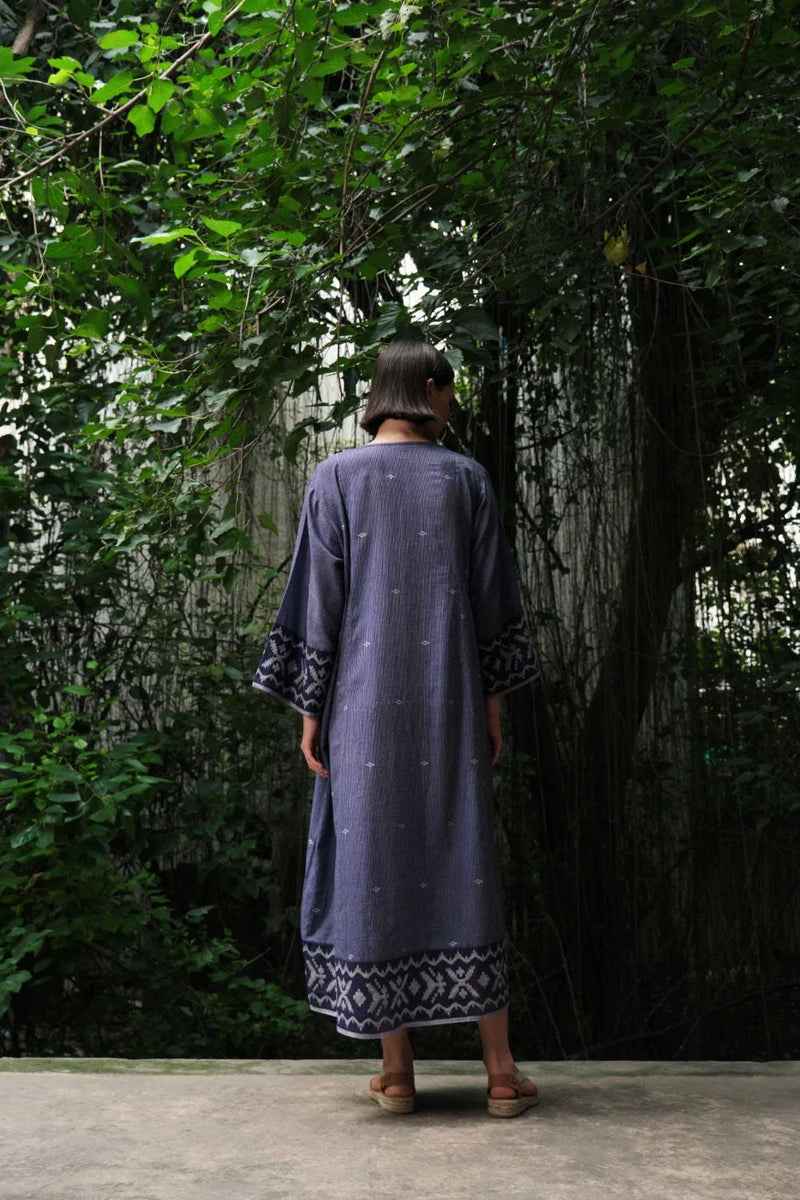 Aab e Rawan’ indigo blue Bengal muslin Jamdani tunic cotton jamdani kurta/kurta set by Malika Mathur in indigo for women in Singapore