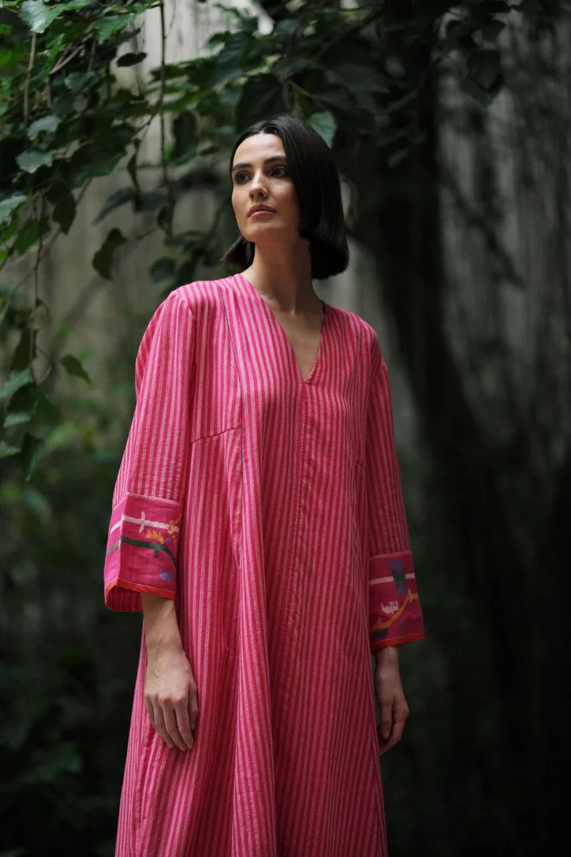 Aab e Rawan’ rani pink Bengal muslin Jamdani tunic cotton jamdani kurta/kurta set by Malika Mathur in pink for women in Singapore