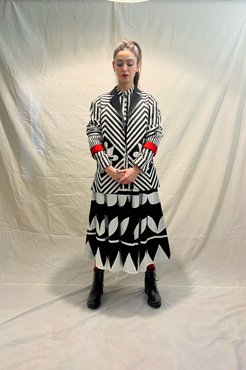 Aakar Blazer cotton by Ka-Sha in black color for women in Singapore