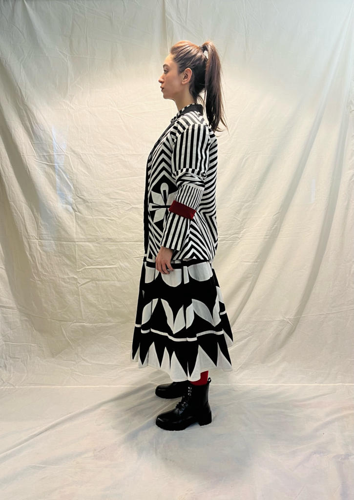 Aakar Blazer cotton by Ka-Sha in black color for women in Singapore