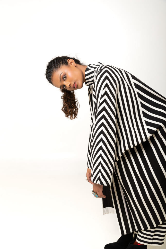 Aloma Jacket cotton by Ka-Sha in black color for women in Singapore