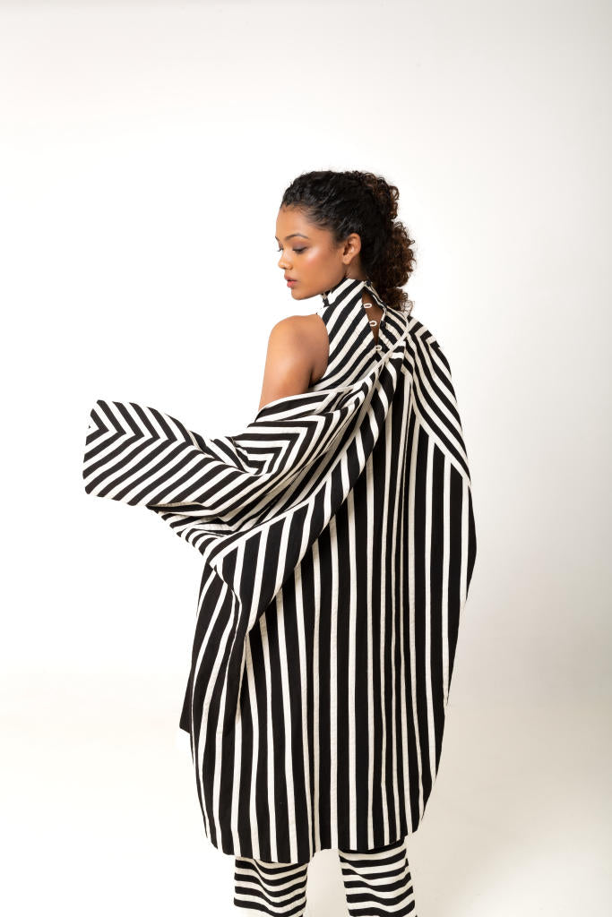Aloma Jacket cotton by Ka-Sha in black color for women in Singapore