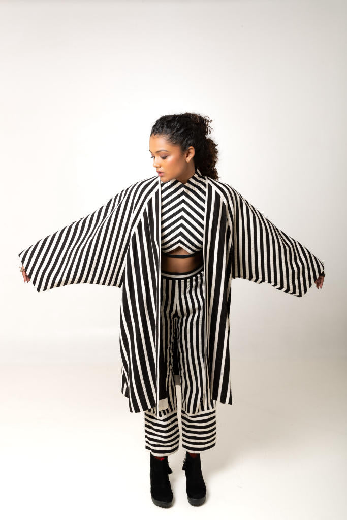 Aloma Jacket cotton by Ka-Sha in black color for women in Singapore