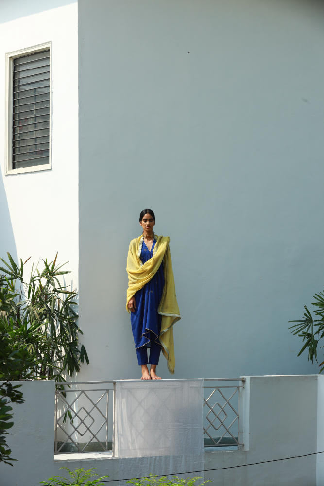 Arsh kurta-set cotton Kurta/Kurta Sets by Khara Kapas in blue for women in Singapore