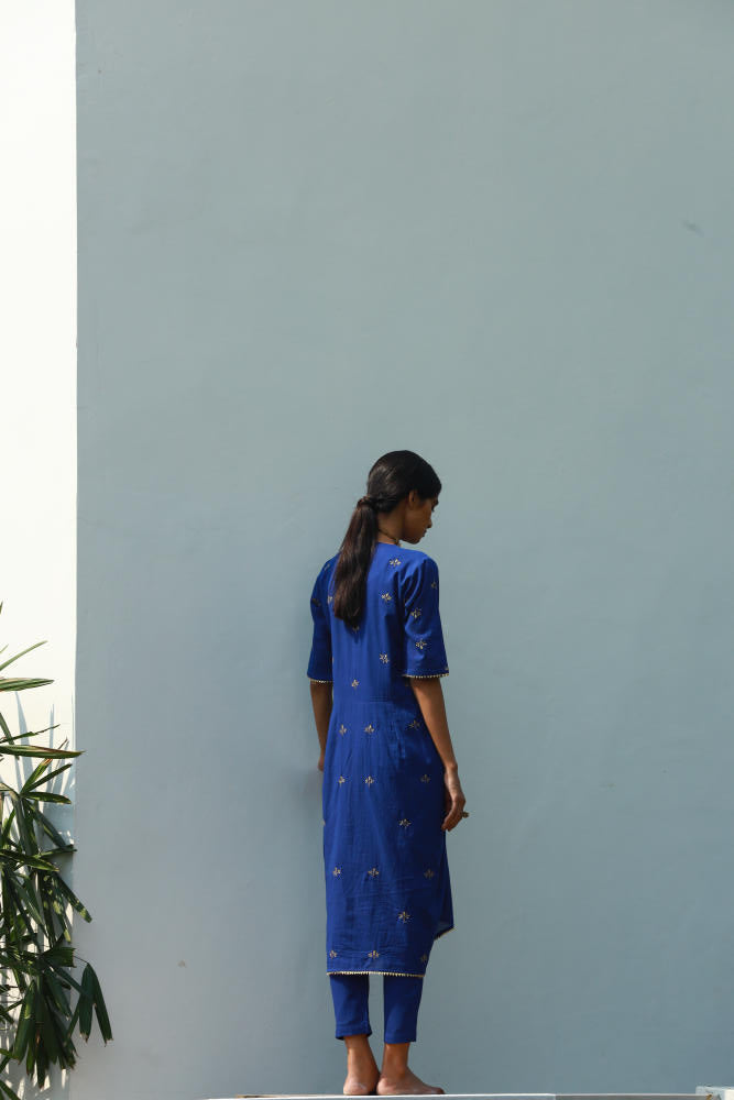 Arsh kurta-set cotton Kurta/Kurta Sets by Khara Kapas in blue for women in Singapore