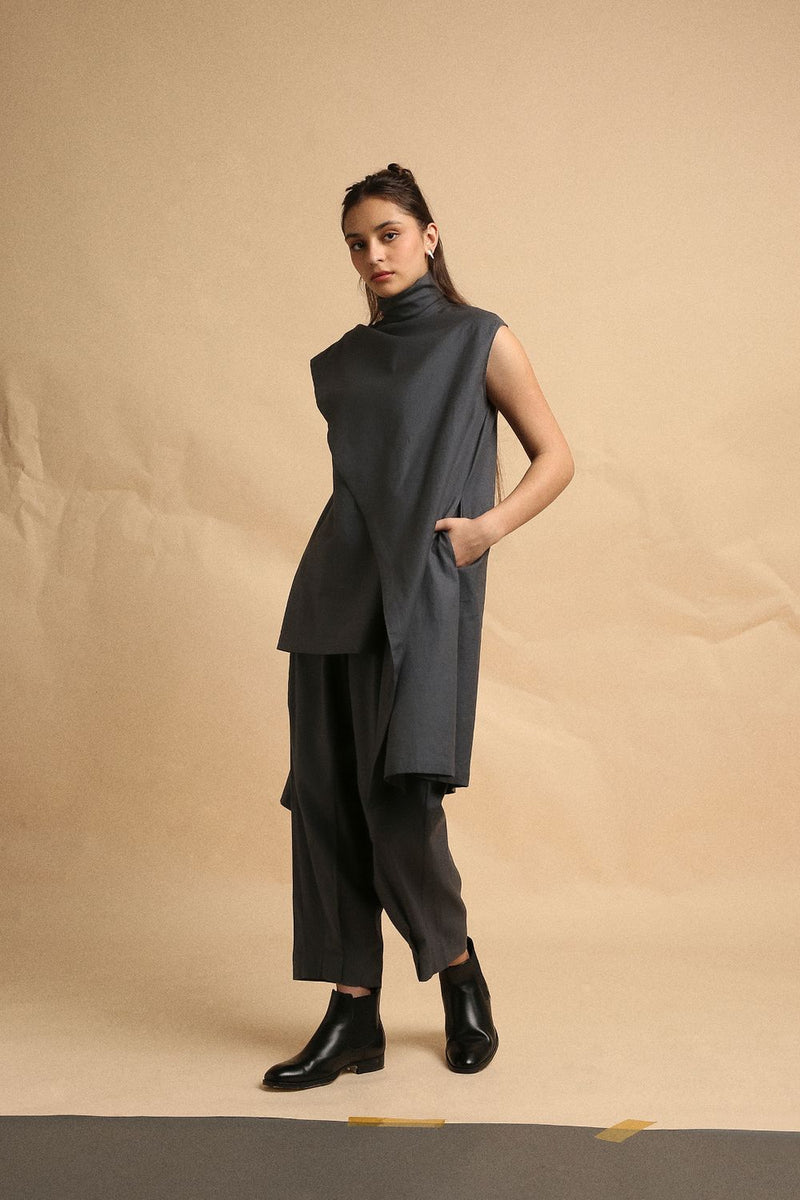 Ash Gray Toga Co-Ord Set (2 PCS) 100% cotton by Mati in grey color for women in Singapore