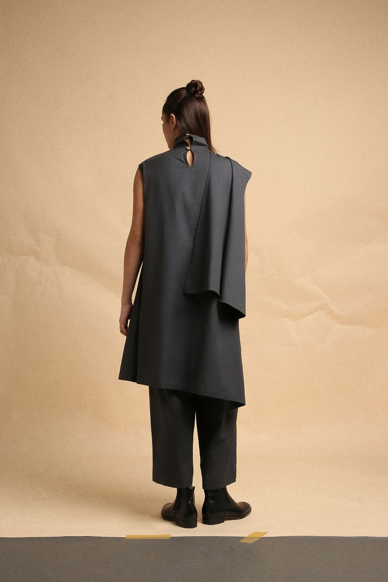 Ash Gray Toga Co-Ord Set (2 PCS) 100% cotton by Mati in grey color for women in Singapore