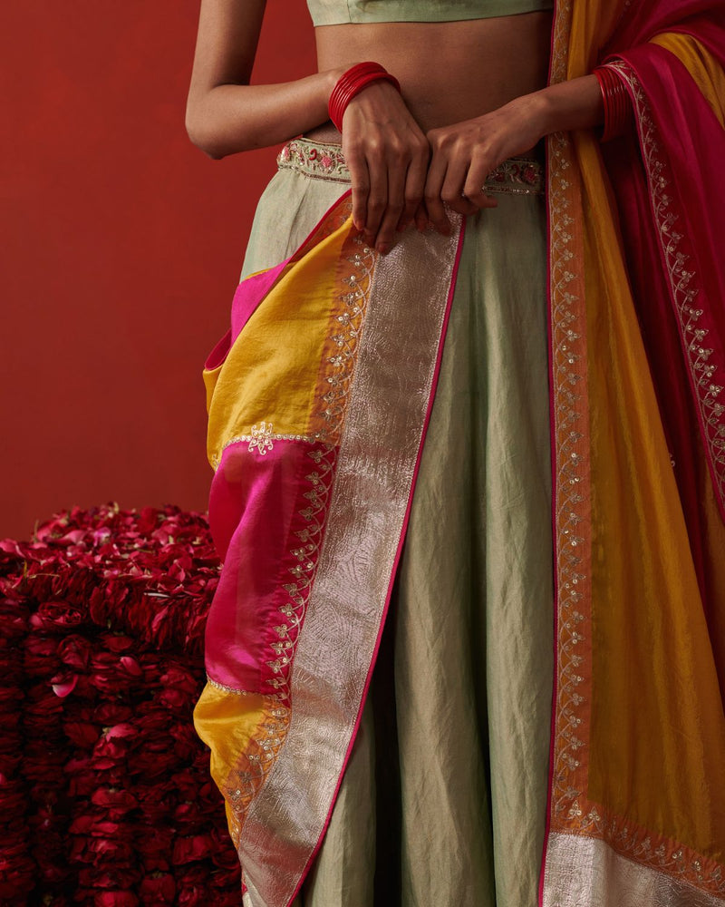 BAGEECHA DUPATTA