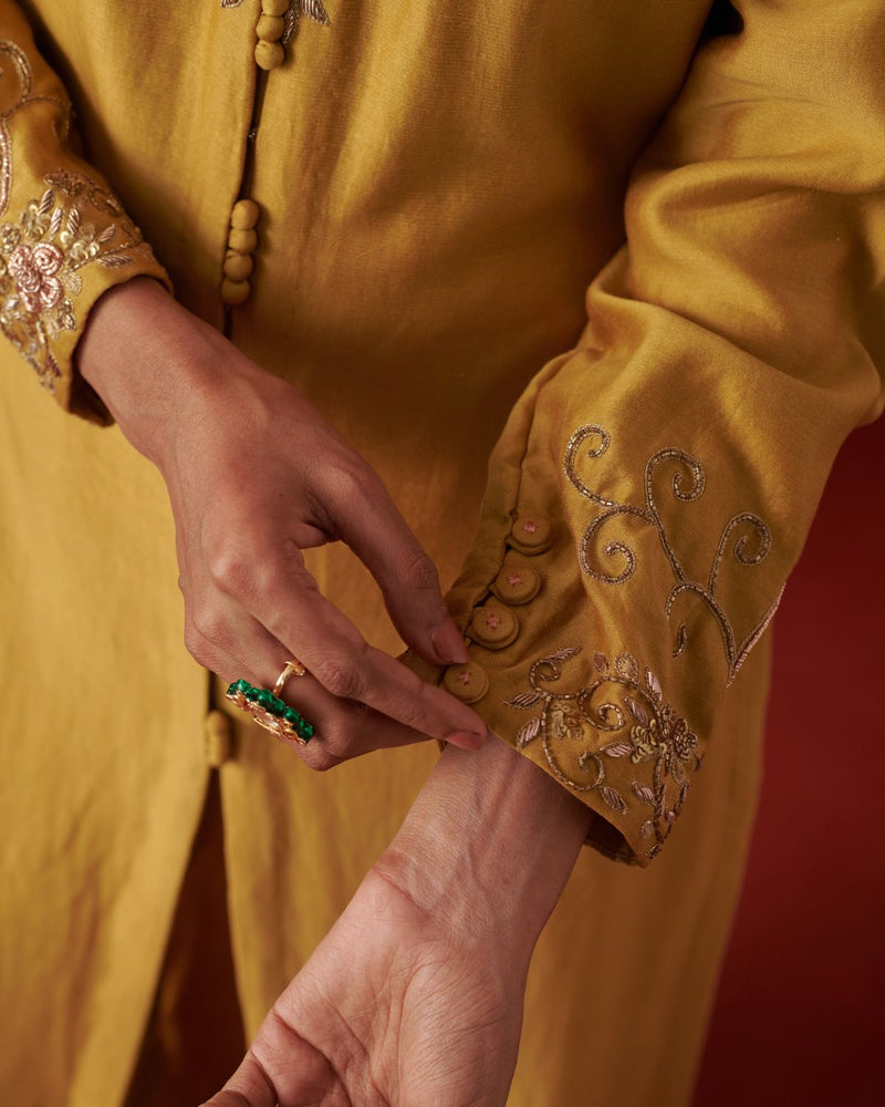 BANNI & AAYAT KURTA & PANT