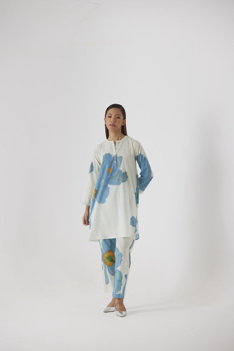 BLUE POPPIES SHORT KURTA SET cotton by Yam in white color for women in Singapore