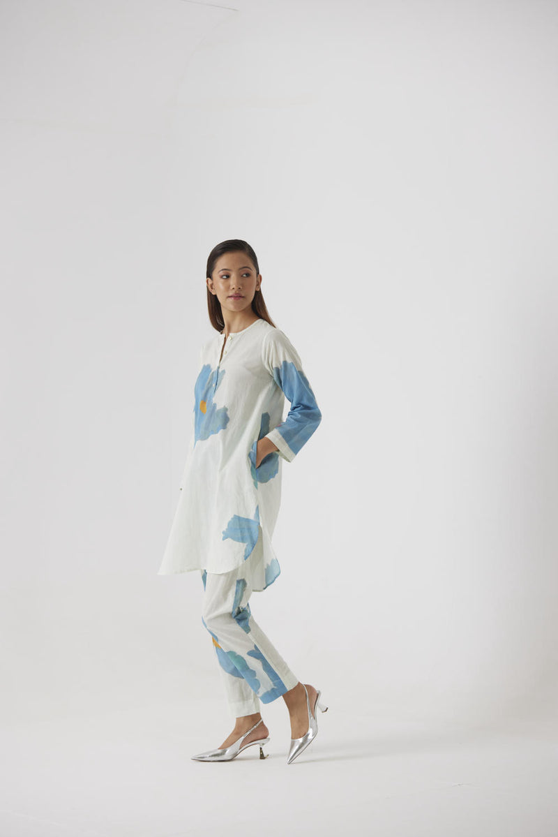 BLUE POPPIES SHORT KURTA SET cotton by Yam in white color for women in Singapore