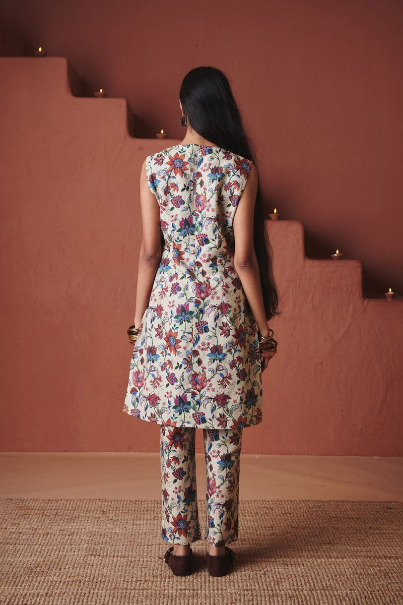 Beige Chintz Co Linen Sleeveless Fitted Kurta Set