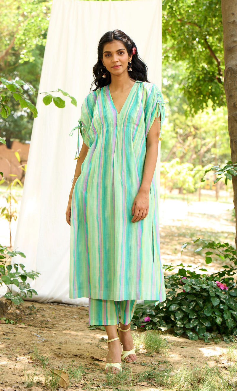 Hummingbird Kurta Set-Turquoise