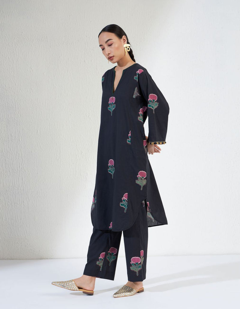 GULNAAR SET 2 cotton Light Kurta Sets by Aavidi in black color for women in Singapore