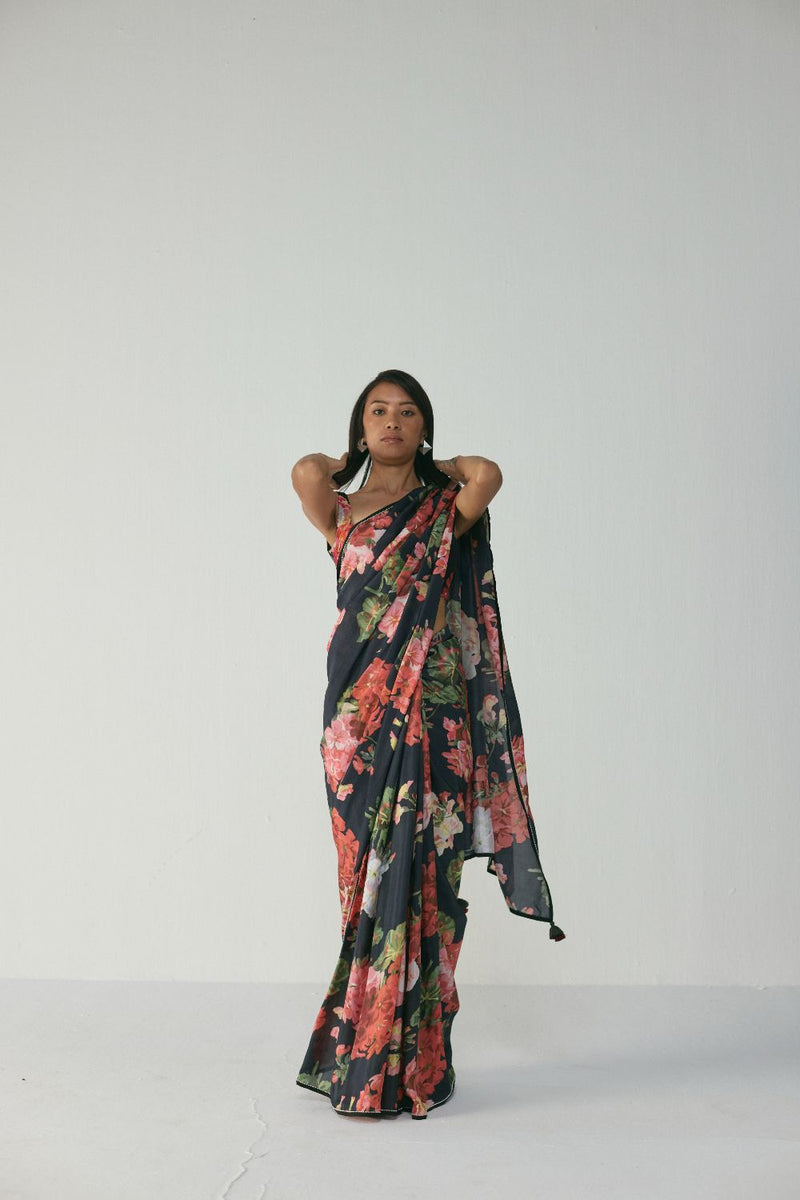 BLOODY MARY SAREE silk by Yam in black color for women in Singapore
