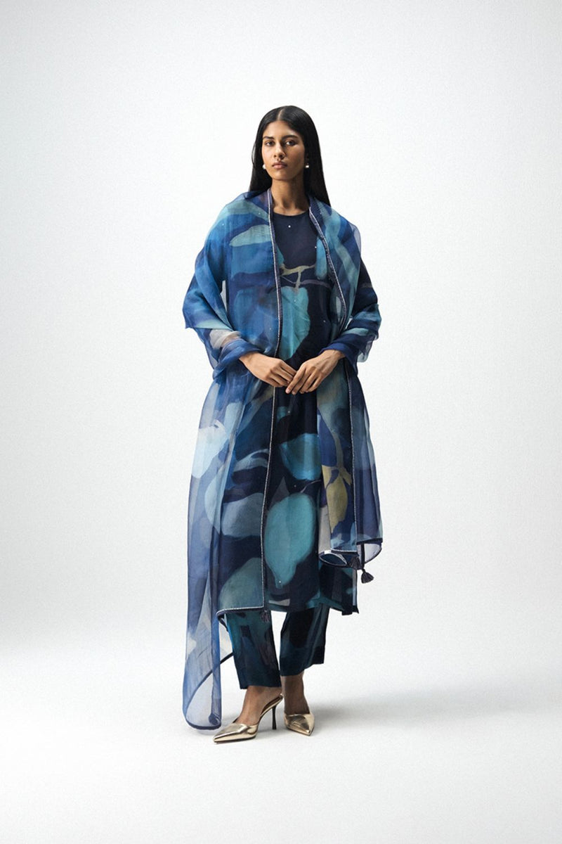 BLUE LAGOON MUKAISH EMBROIDERED KURTA SET by Yam in blue color for women in Singapore