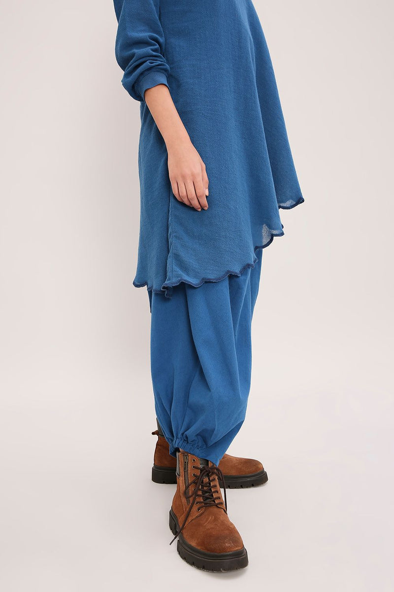 Blue Ribbed Scallop Tunic Set (2 PCS) cotton by Mati in blue color for women in Singapore