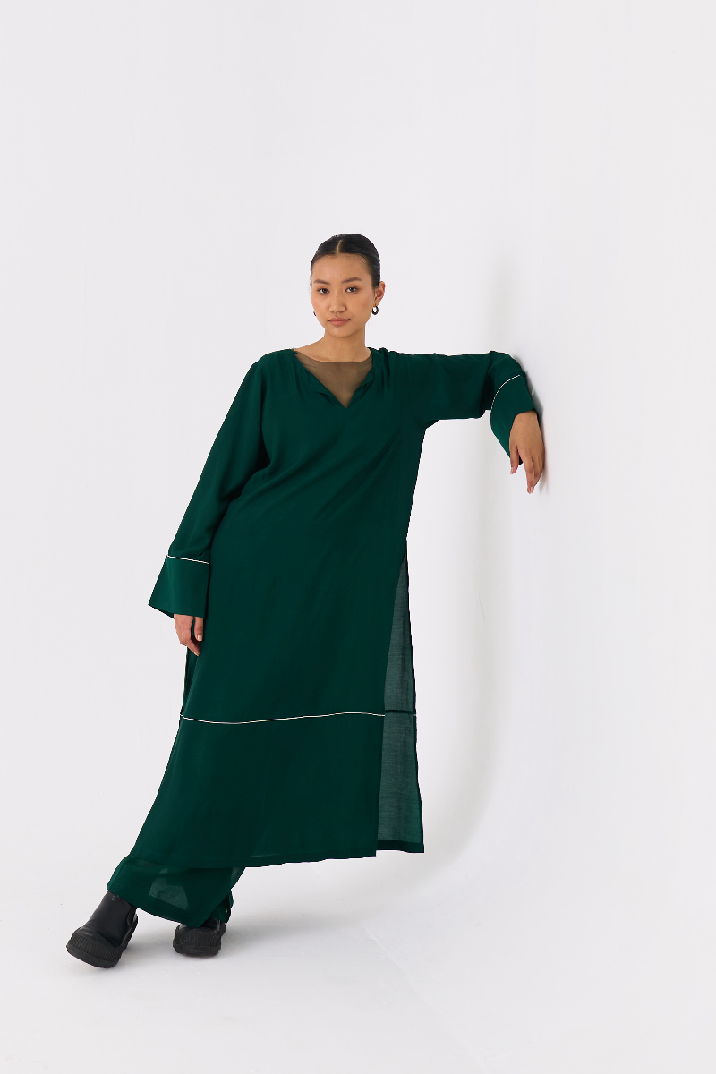V-NECK KAFTAN CO-ORD 
(SET OF 2)-DARK GREEN bemberg by THREE in green color for women in Singapore
