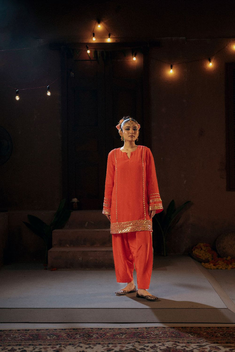 Ramani Salwar Kameez Kurta Set- Red