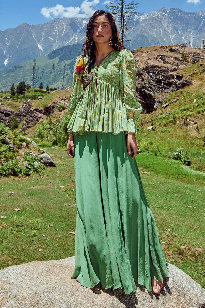 Charis Peplum Set crepe by Paulmi & Harsh-kahan Sep'26 in green for women in Singapore