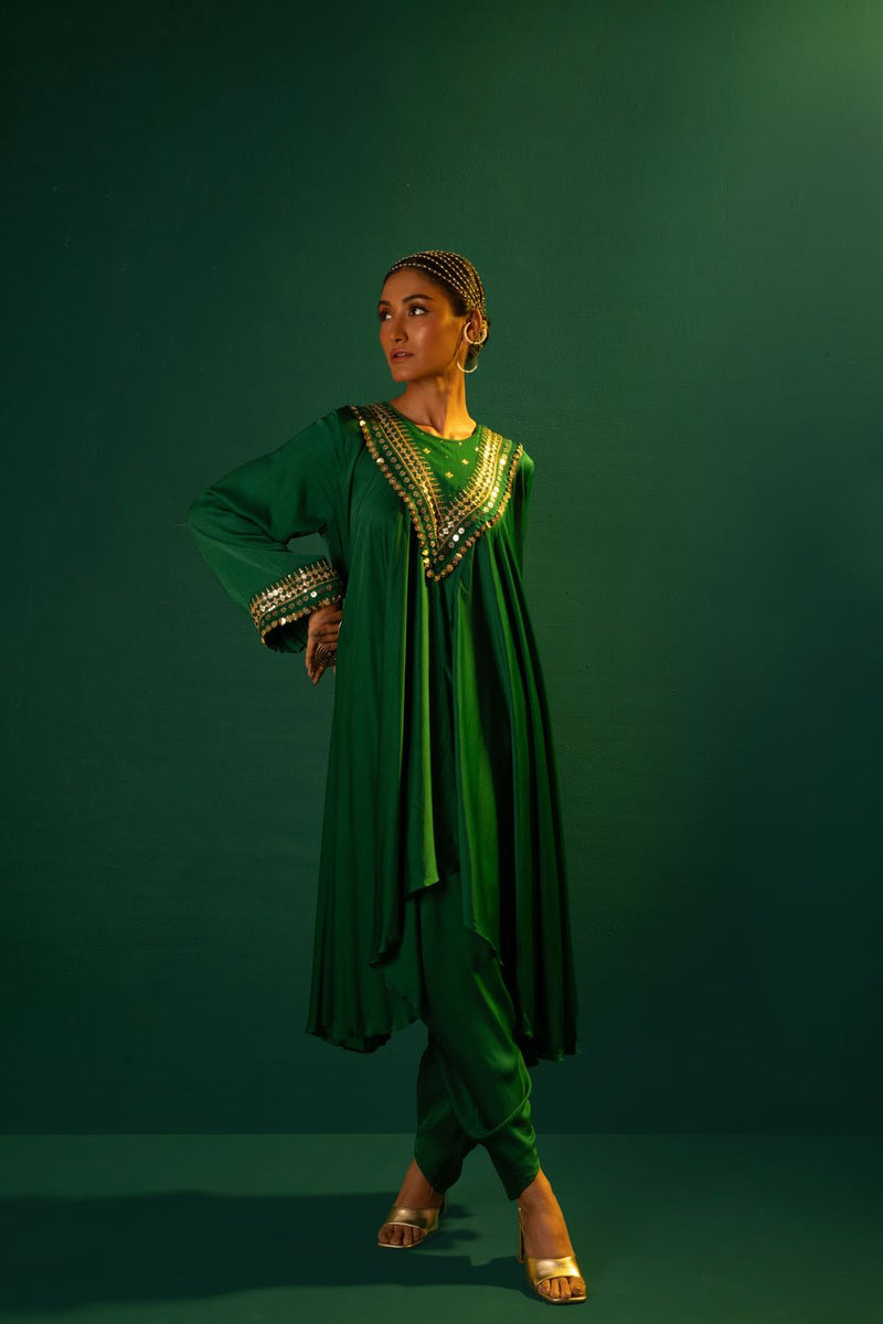 Chamakeen Mahi Green Asymmetrical Kurta Set