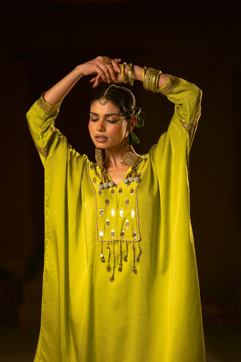 Chamakeen Antifit Tunic with Salwar