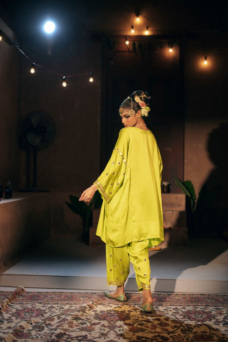 Chamakeen Anti-fit Choga Tunic Salwar Set