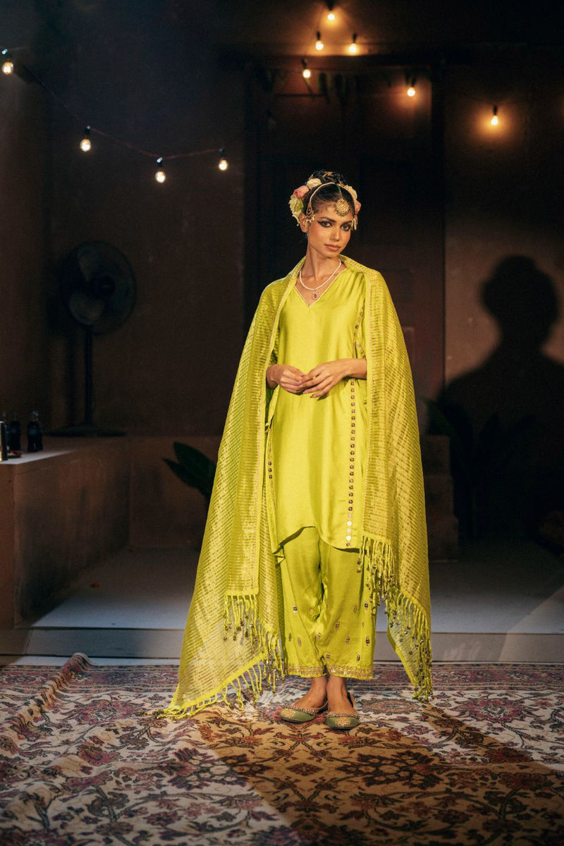 Chamakeen Anti-fit Choga Tunic Salwar Set