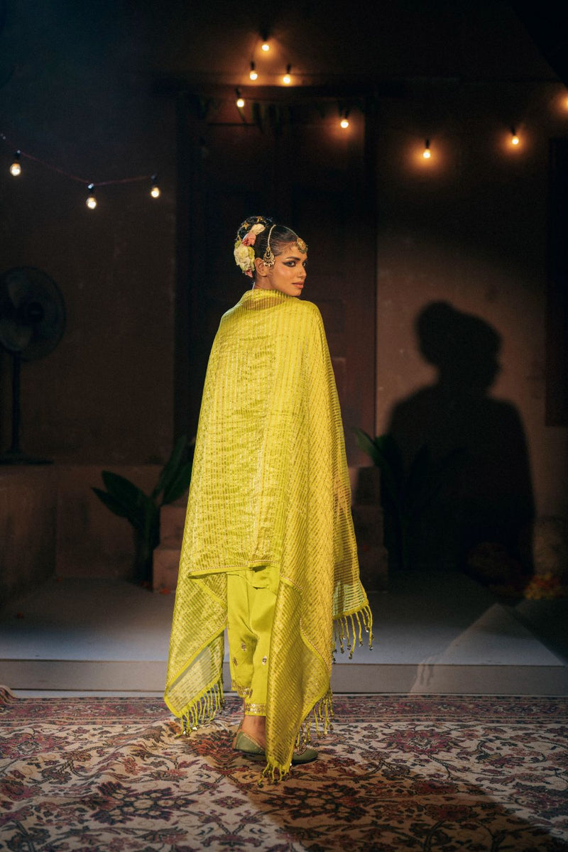 Chamakeen Anti-fit Choga Tunic Salwar Set