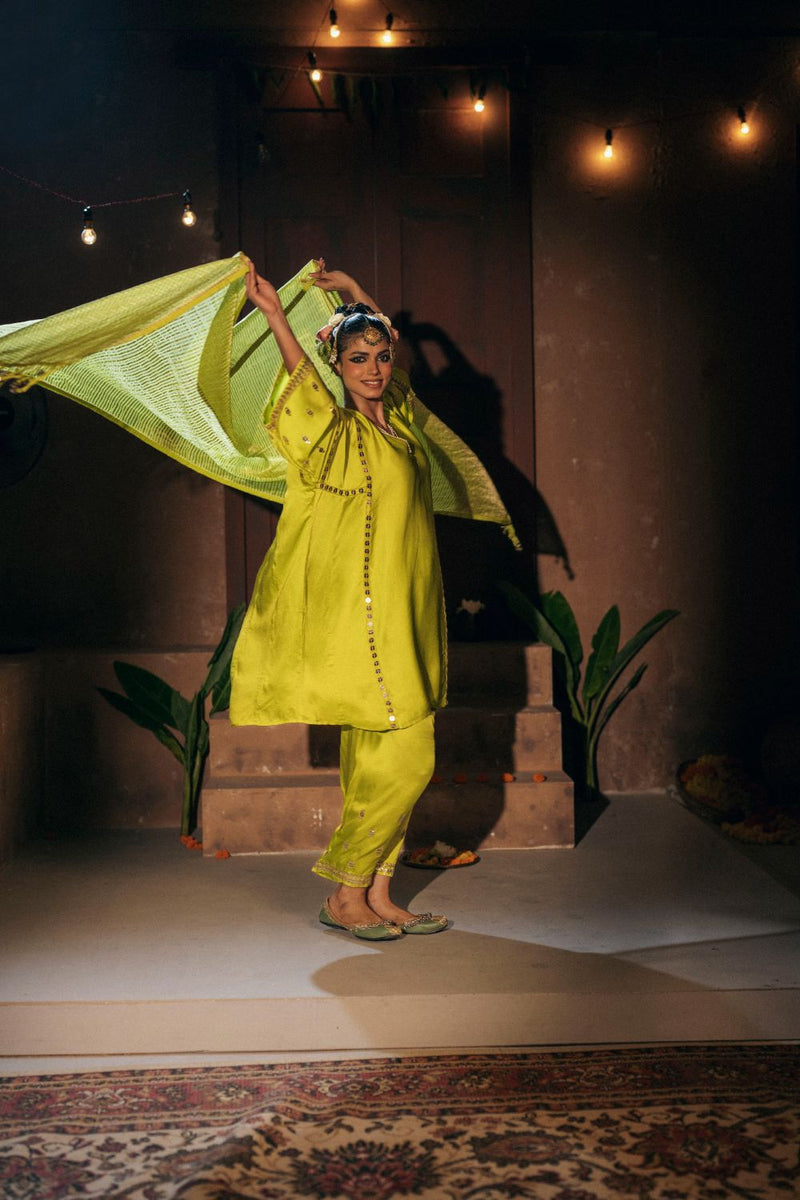 Chamakeen Anti-fit Choga Tunic Salwar Set