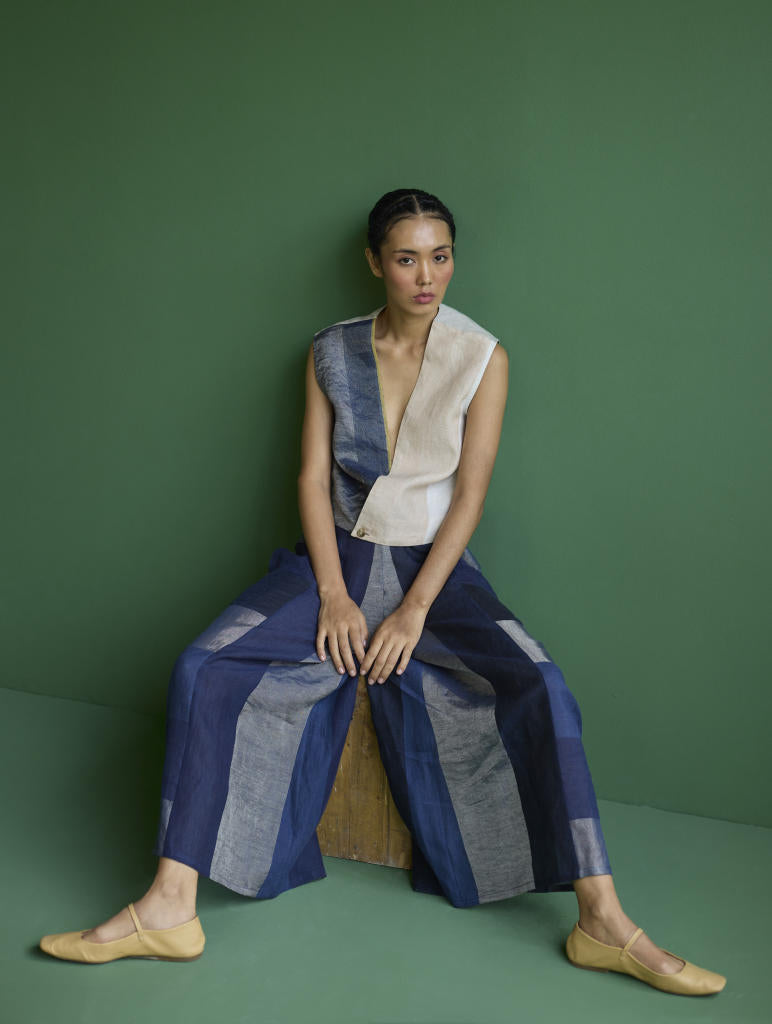 Izumi Color-Blocked Co-ord Set - Navy linen by Manan in navy color for women in Singapore