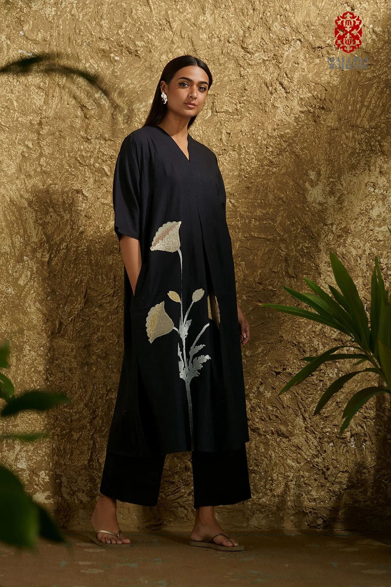 Caftan dress muslin black and silver poppy flower applique cotton muslin kurta/kurta set by Malika Mathur in black for women in Singapore