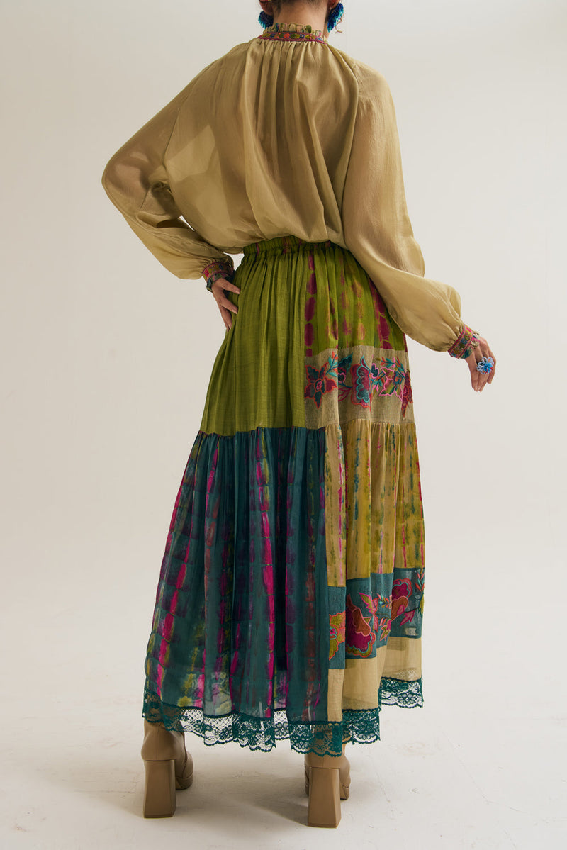 Amala Skirt habutai silk,jute,chanderi skirt by Capisvirleo in pink for women in Singapore