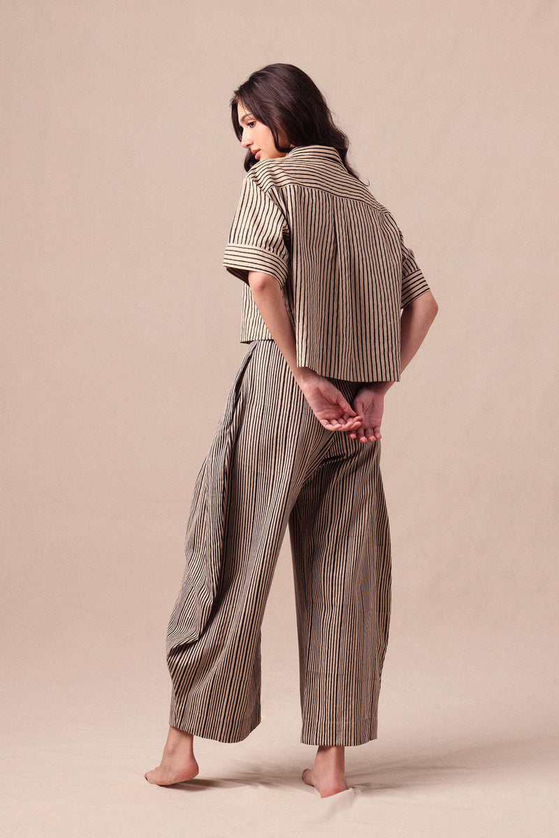 Charcoal Striped Ekin Crop Shirt & Barrel Pants Co-Ord Set (2 PCS) cotton co-ord set by Mati in black for women in Singapore