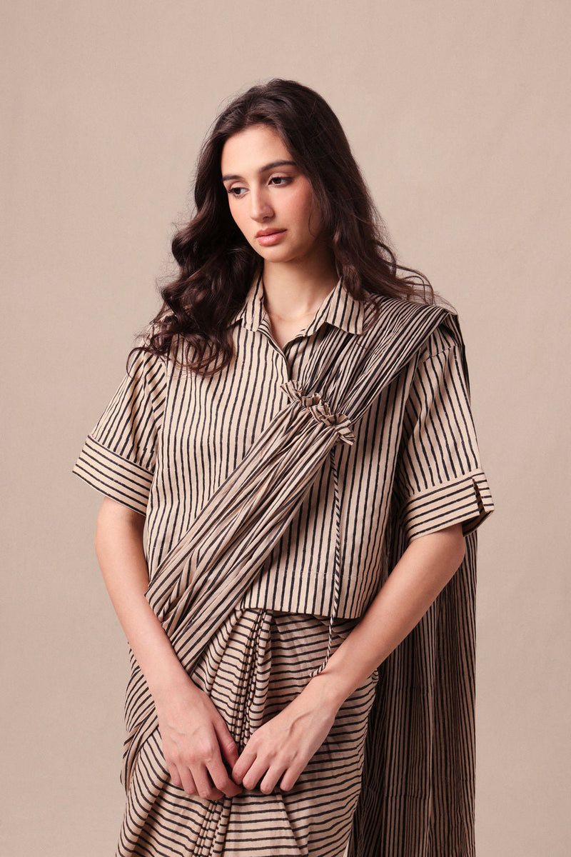 Charcoal Striped Ekin Shirt & Drawstring Mul Saree Set (2 PCS) cotton saree by Mati in black for women in Singapore