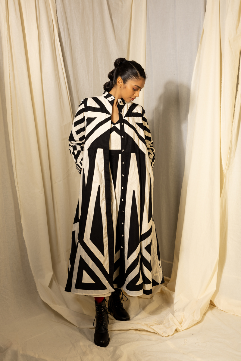 Chavi Jacket cotton by Ka-Sha in black color for women in Singapore
